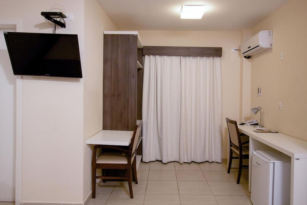Hotel Bristol Portal Do Iguacu Aeroporto