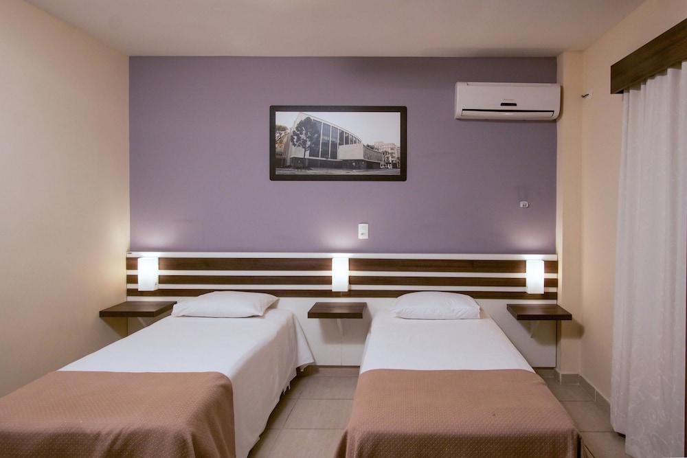 Bristol Portal Do Iguacu Aeroporto Hotel 4*